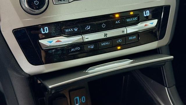 2021 Ford Explorer Base