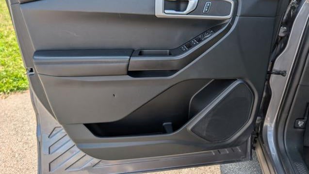 2021 Ford Explorer Base