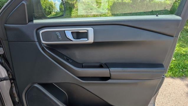 2021 Ford Explorer Base