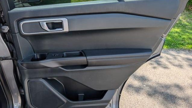 2021 Ford Explorer Base