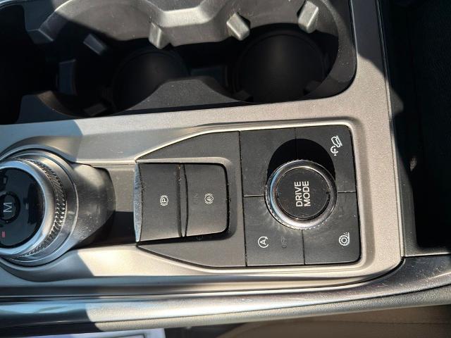 2020 Ford Explorer - $22,172