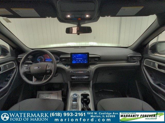 2020 Ford Explorer - $16,995