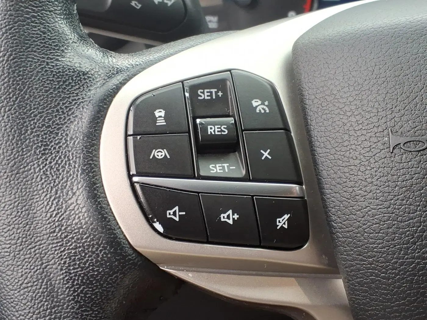 2021 Ford Explorer - $19,997
