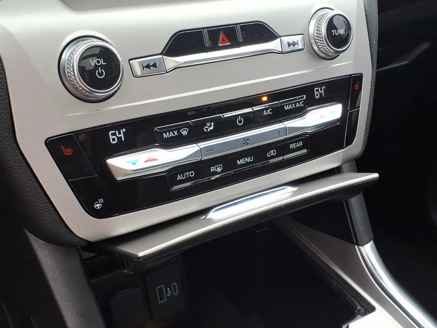 2021 Ford Explorer - $19,997