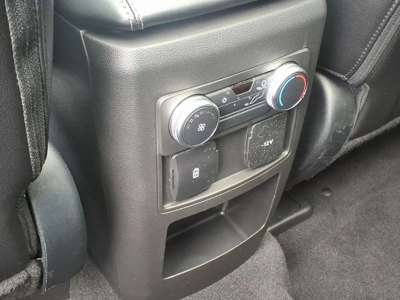 2021 Ford Explorer - $19,997