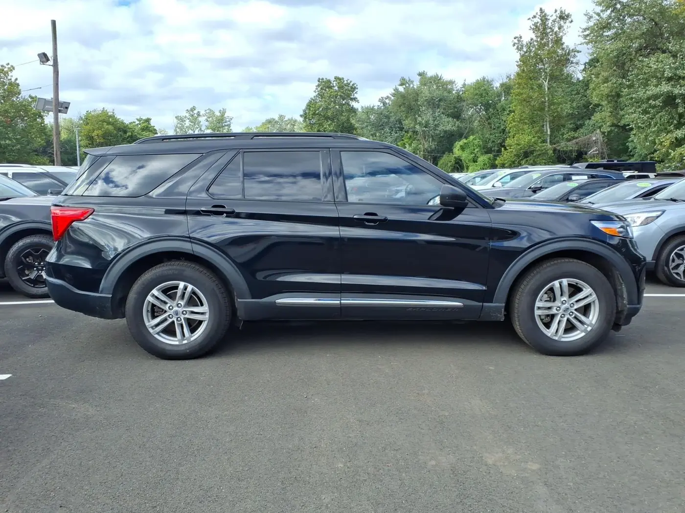 2021 Ford Explorer - $19,997