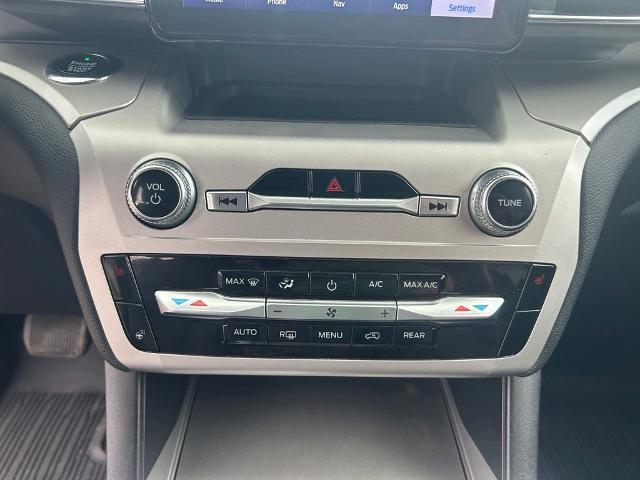 2021 Ford Explorer - $25,389