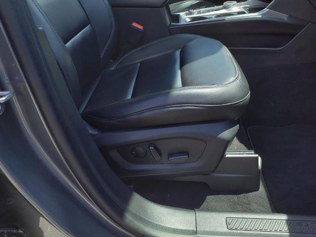 2021 Ford Explorer - $32,995