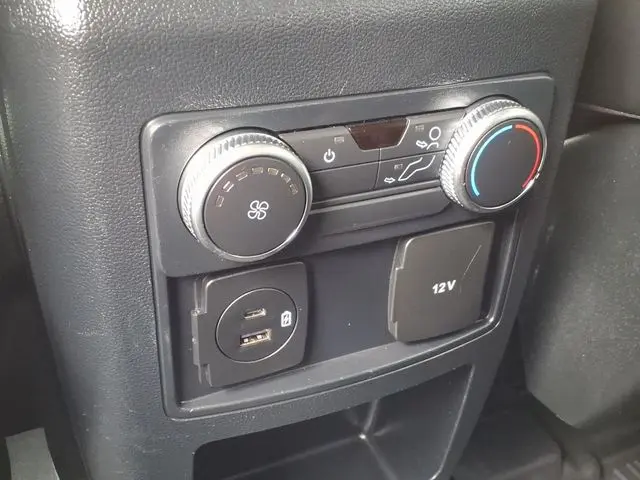 2021 Ford Explorer - $22,051