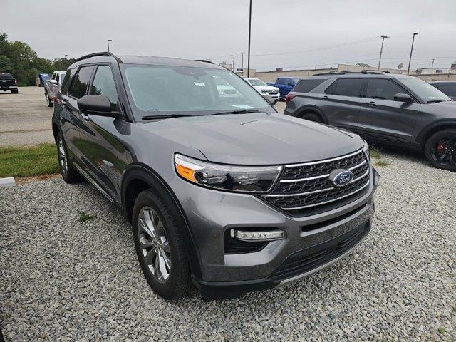 2022 Ford Explorer - $29,998