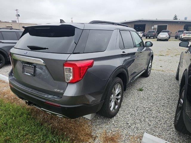 2022 Ford Explorer - $29,998