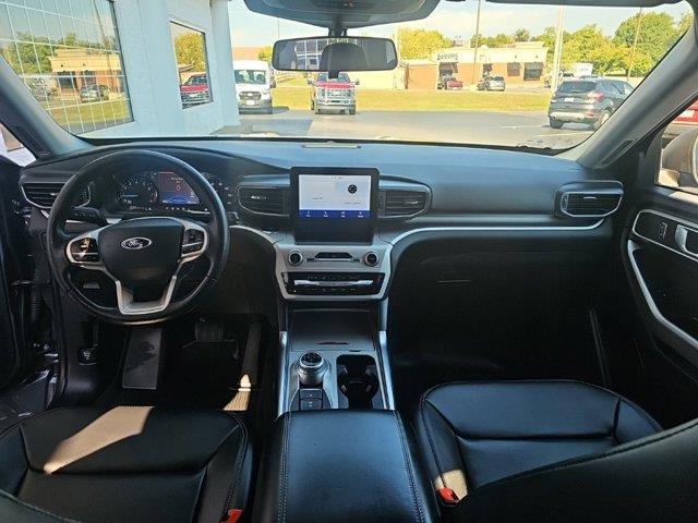 2022 Ford Explorer - $29,998
