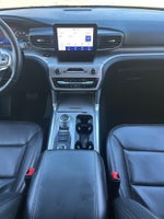 2022 Explorer Thumbnail 24