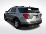 2022 Explorer Thumbnail 5