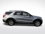 2022 Explorer Thumbnail 9