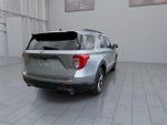 2022 Explorer Thumbnail 8