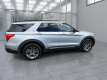 2022 Explorer Thumbnail 9