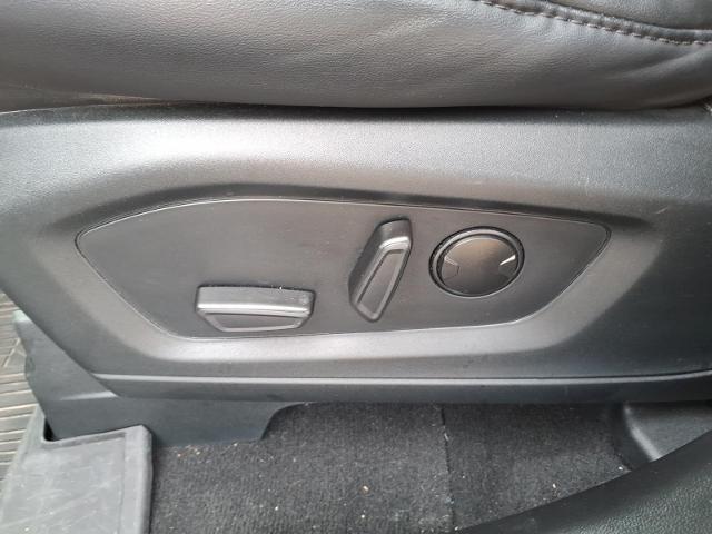 2023 Ford Explorer - $31,995