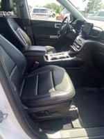 2023 Explorer Thumbnail 9