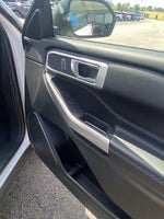 2023 Explorer Thumbnail 10