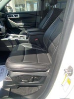 2023 Explorer Thumbnail 15