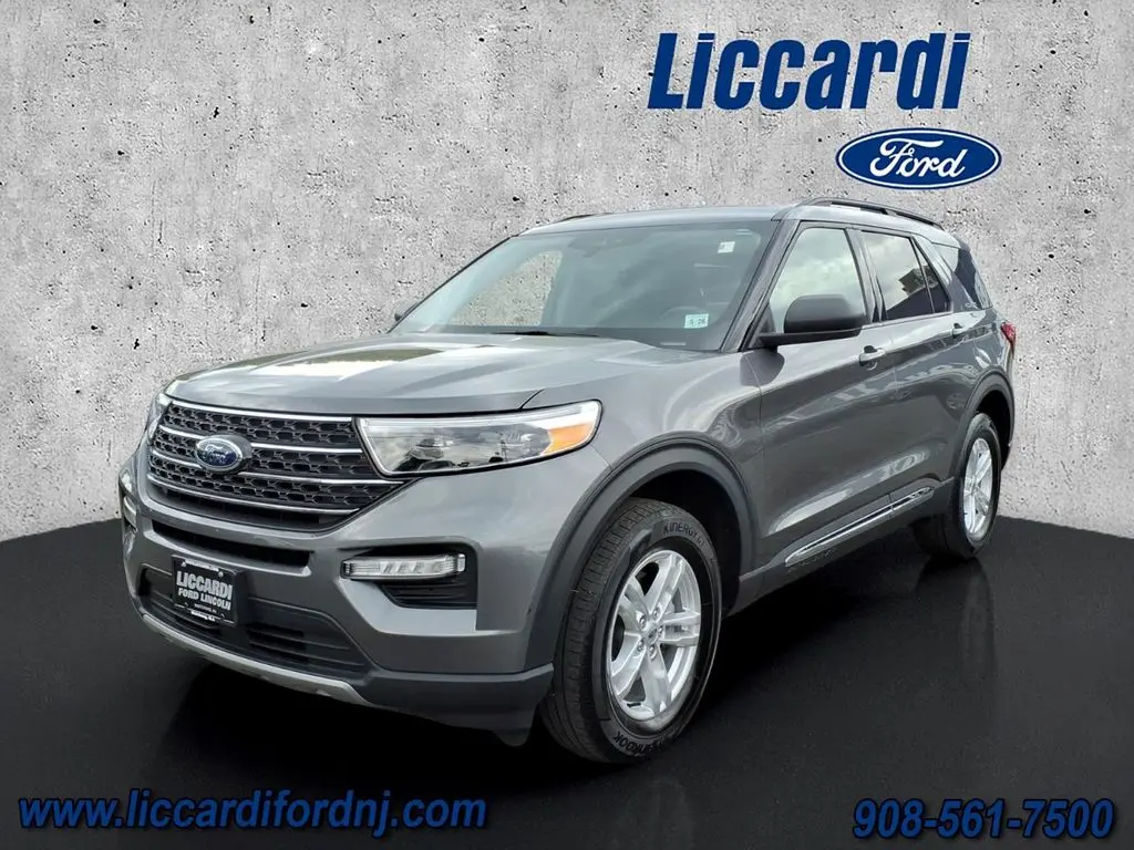 2023 Ford Explorer - $26,999