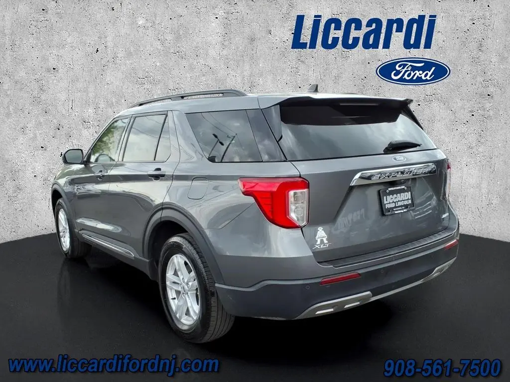 2023 Ford Explorer - $26,999