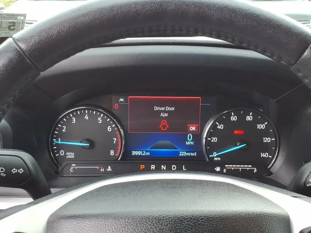 2023 Ford Explorer - $26,999