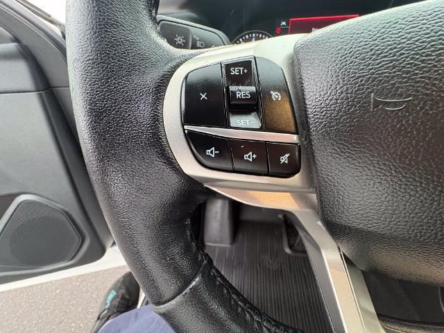 2023 Ford Explorer - $33,999