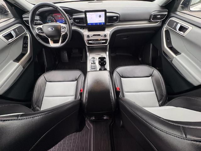2023 Ford Explorer - $33,999