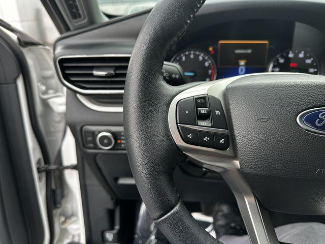 2023 Ford Explorer - $31,800
