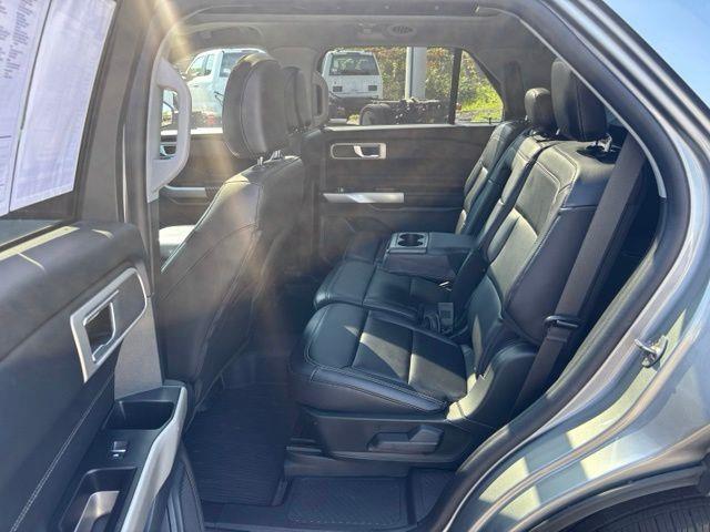 2023 Ford Explorer - $33,923