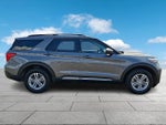 2023 Explorer Thumbnail 7