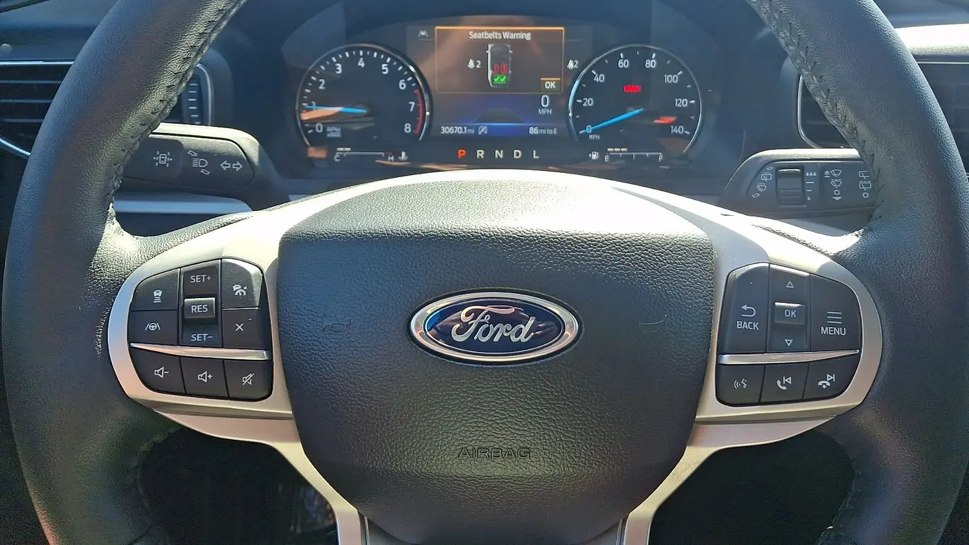 2023 Ford Explorer XLT