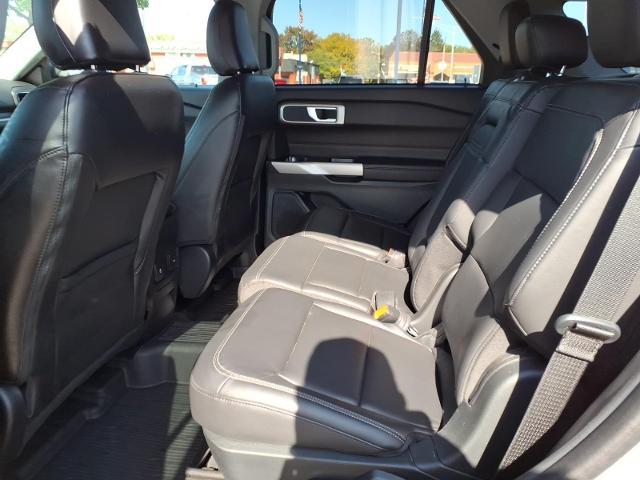 2023 Ford Explorer - $30,980