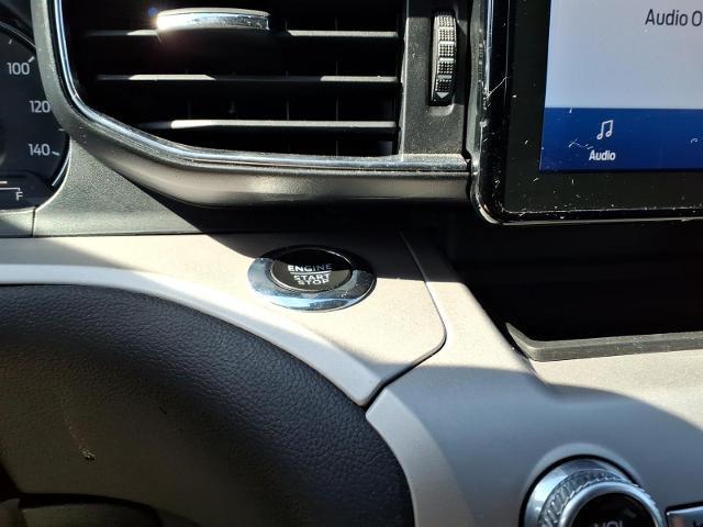 2023 Ford Explorer - $30,980