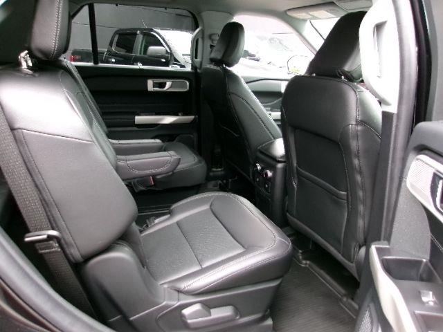 2023 Ford Explorer - $31,998