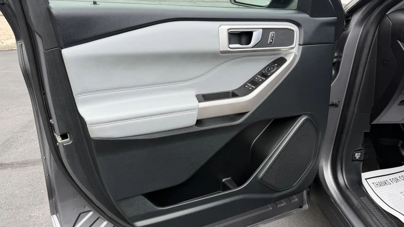 2023 Ford Explorer - $32,480