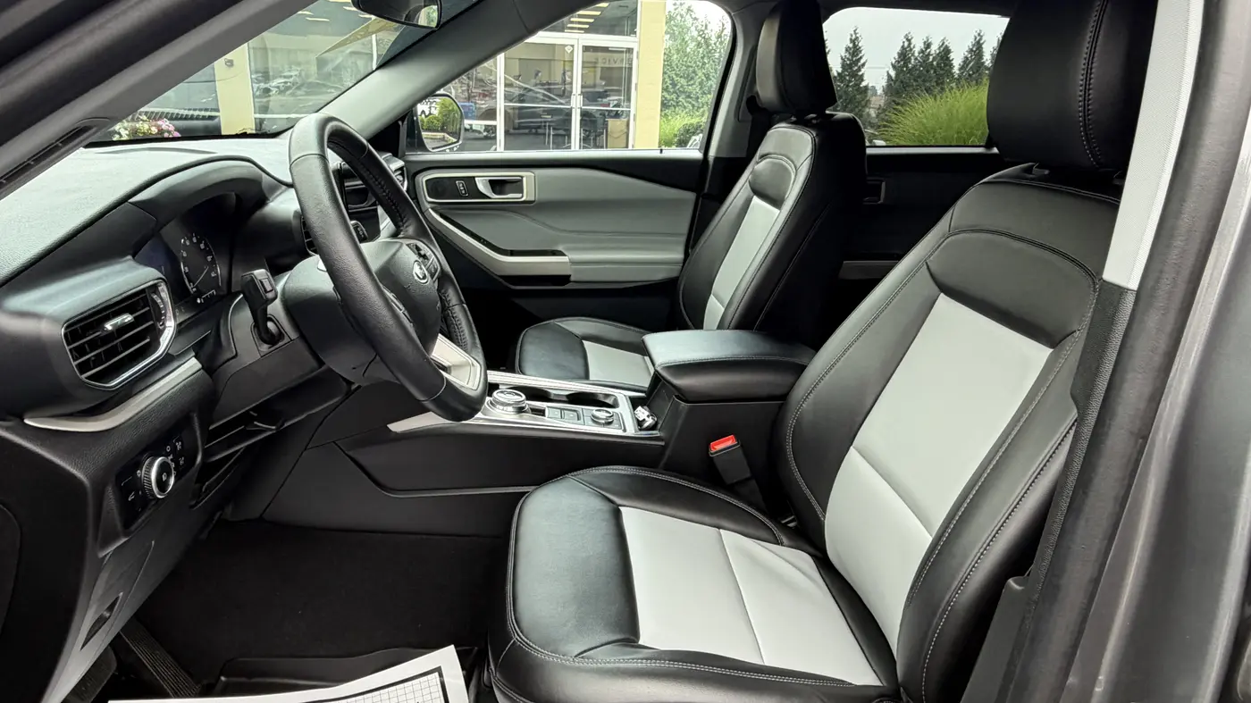 2023 Ford Explorer - $32,480