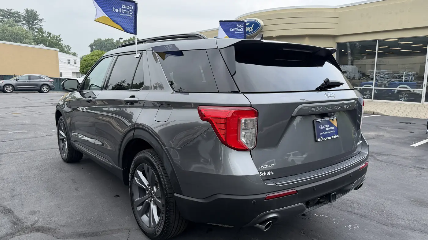 2023 Ford Explorer - $32,480