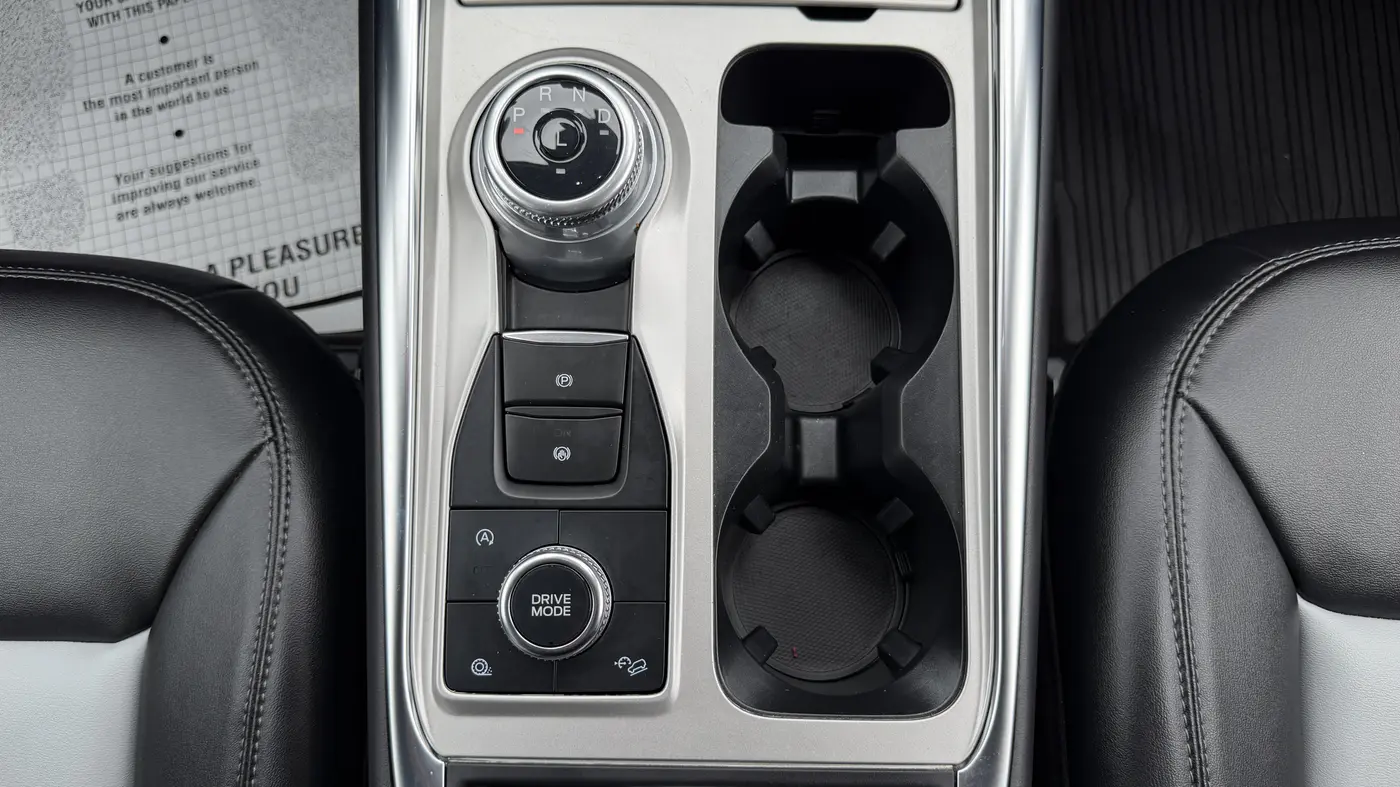 2023 Ford Explorer - $32,480