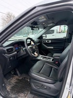 2023 Explorer Thumbnail 11