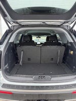 2023 Explorer Thumbnail 19