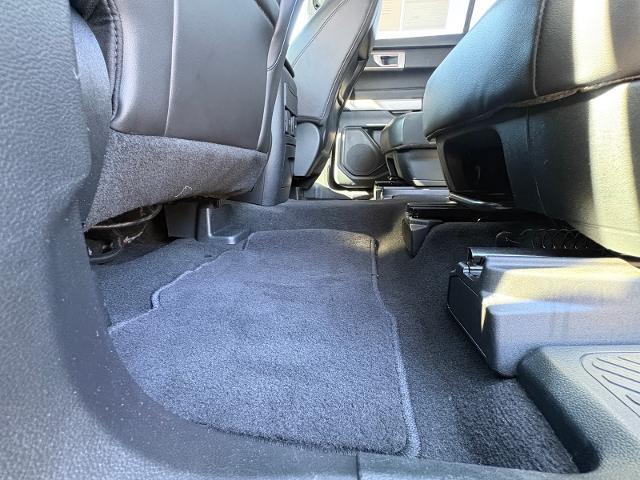 2024 Ford Explorer - $31,925