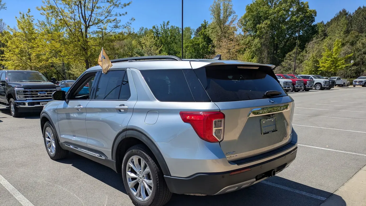 2024 Ford Explorer XLT