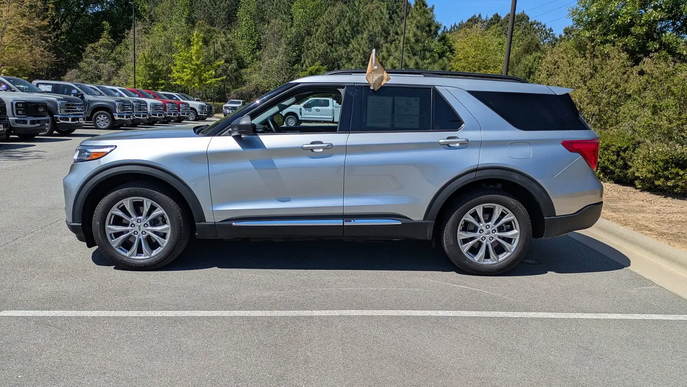 2024 Ford Explorer XLT