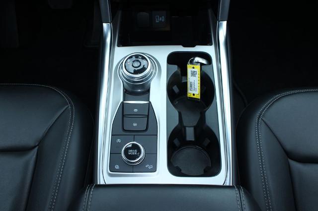 2024 Ford Explorer - $31,500