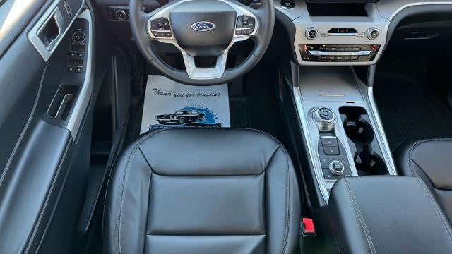 2024 Ford Explorer XLT