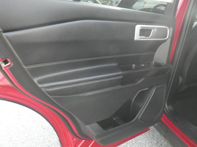 2020 Ford Explorer - $23,500