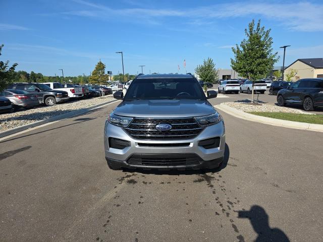 2020 Ford Explorer XLT — photo 1 of 12